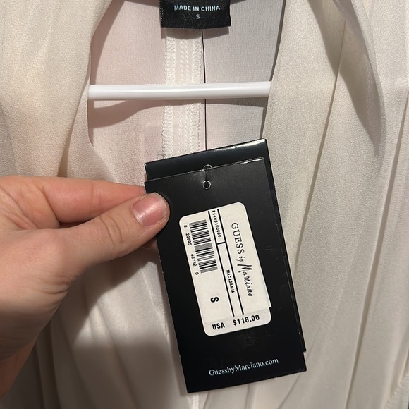 Guess by Marciano white blouse, new with tags. - Picture 2 of 5